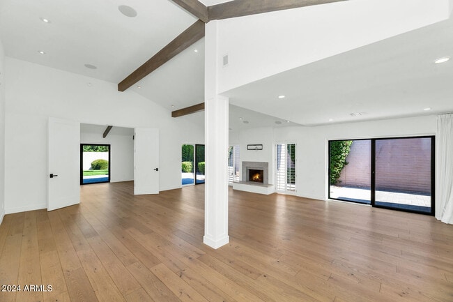 Photo - 7328 E Krall St