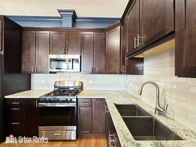 Photo - 520 N Western Ave Unit M00H