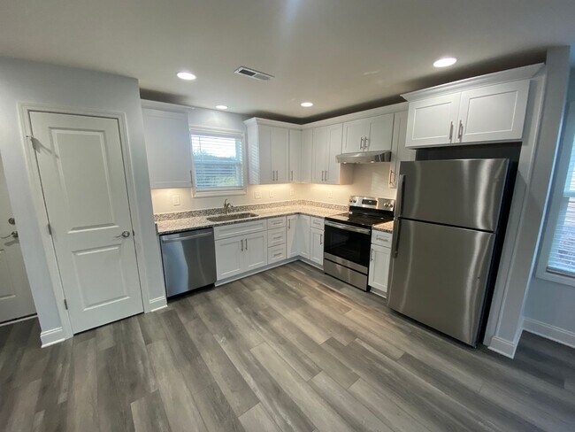 Photo - FOR LEASE - Brand New Construction, in Watertown!