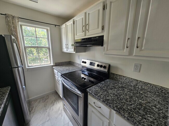 Photo - 814 S Arlington Mill Dr Unit 302