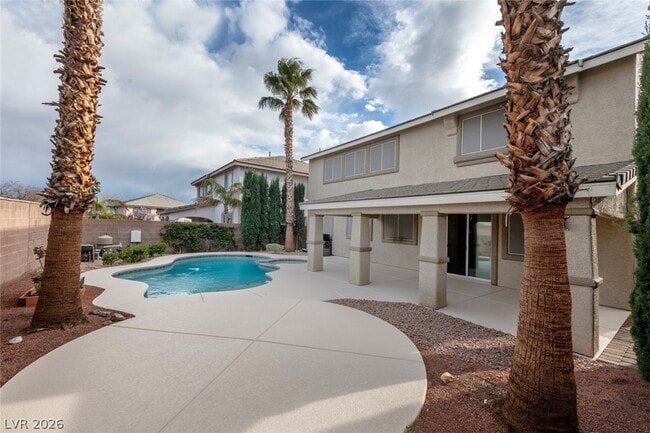 Photo - 3088 Archdale St