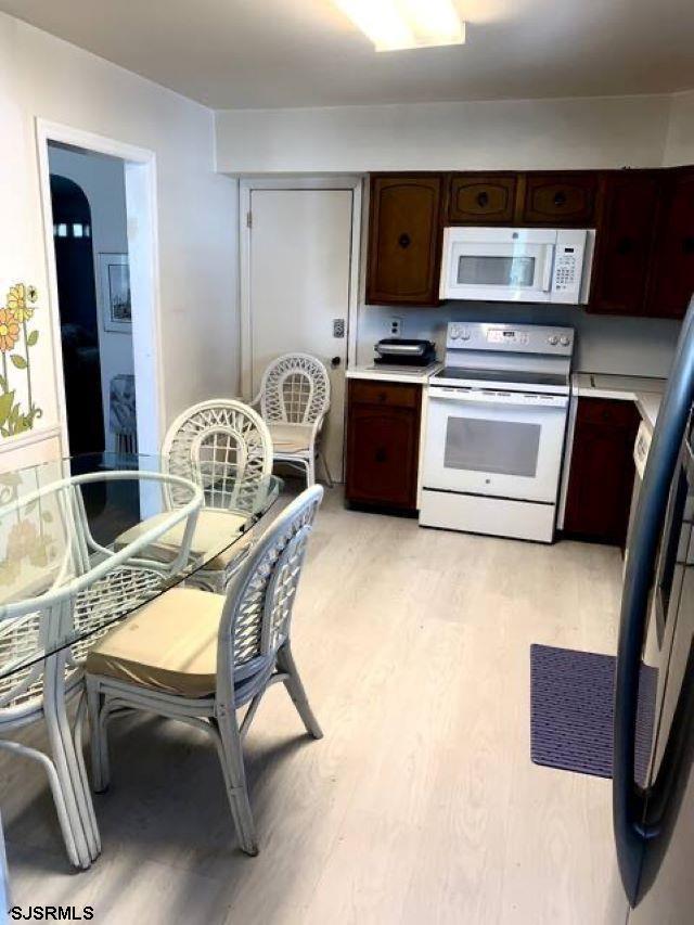 Photo - 121 N Swarthmore Ave