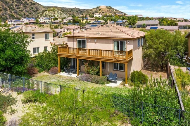 Building Photo - Beautifully Furnished 4 Bed/3 Bath Home With Mountains And Lake Views  In Lake Elsinore!