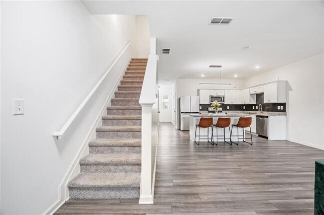 Photo - 2684 Toucan Wy