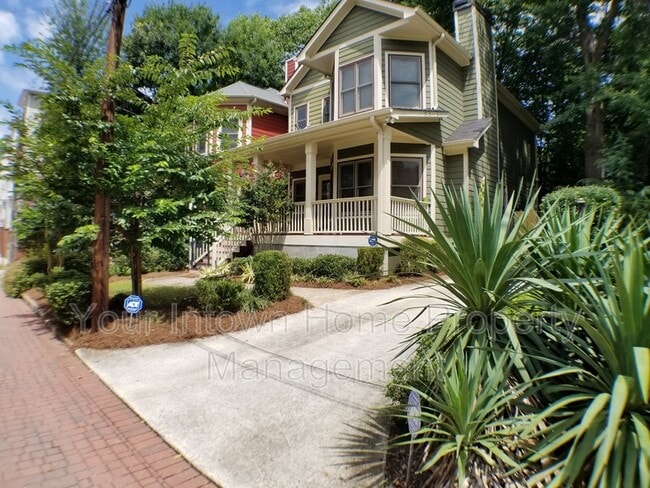 Photo - 164 Fulton Way SE