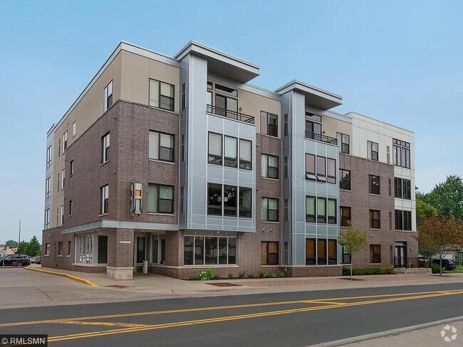 Building Photo - 7601 Aldrich Ave S Unit 301 Rental