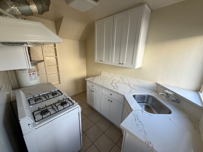 Photo - Empats LLC - R1 Unidad 3