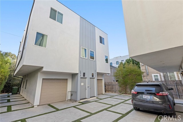 Photo - 10918 Hesby St Townhome