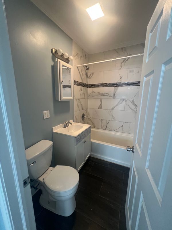 Photo - 284 Hillside Ave