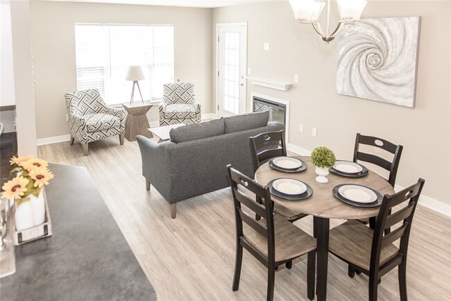 Photo - 708 New Terrace Ln