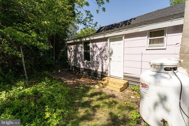 Building Photo - 824 Park Ln
