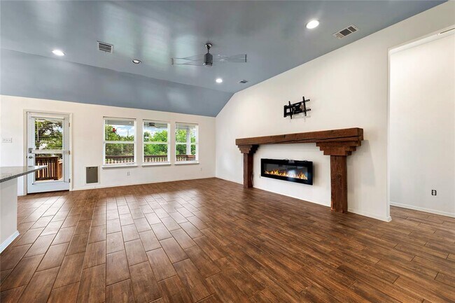 Photo - 4134 Rockwood Dr