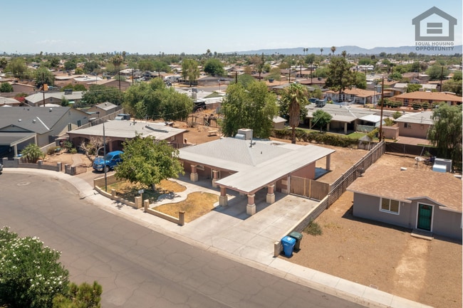 Photo - 6321 W Whitton Ave