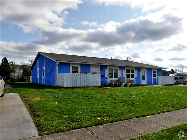 Building Photo - 1660 Churchill Downs Rd Unit C Rental