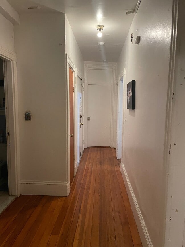 50 Fisher Ave Unit 2