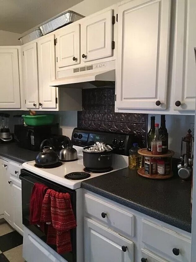 Home Sweet Home! Awesome 4 Bedroom/2 Bath ... - Home Sweet Home! Awesome 4 Bedroom/2 Bath ...