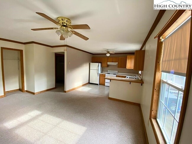 Photo - 413 Grandpas Farm Rd