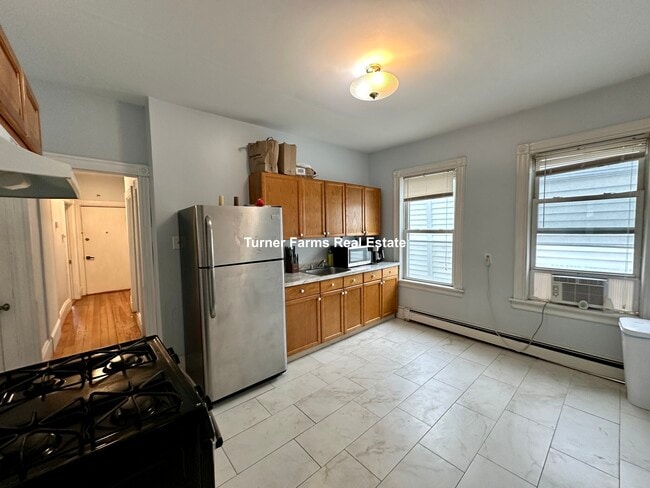 Photo - 61 Crescent Ave Apartments Unit 1