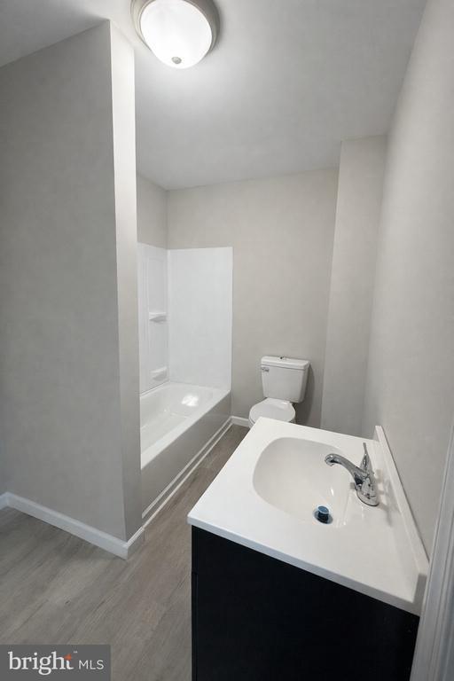 Photo - 615 S Seventh St