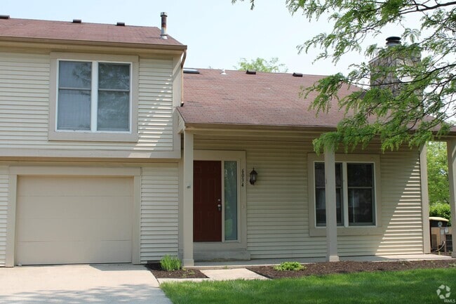 Building Photo - 6034 Sawmill Woods Dr Rental