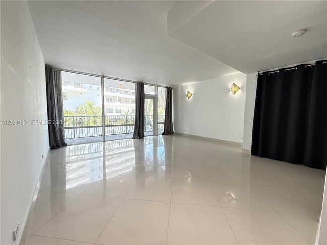 Photo - 1408 Brickell Bay Dr Unit 213