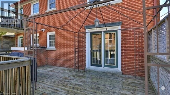 Photo - 92 Pattandon Ave