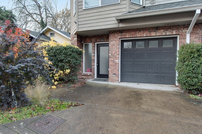 Photo - 3417SW Unit B