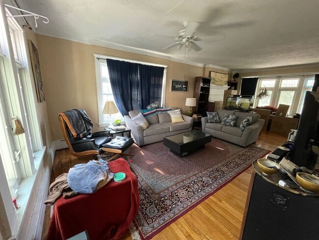 Building Photo - 1 Manning Blvd Unit 579 Western Ave