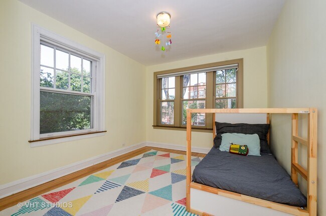 Photo - 734 Hinman Ave Unit 1
