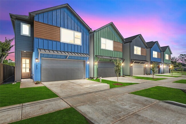 1308 Neiman Ln