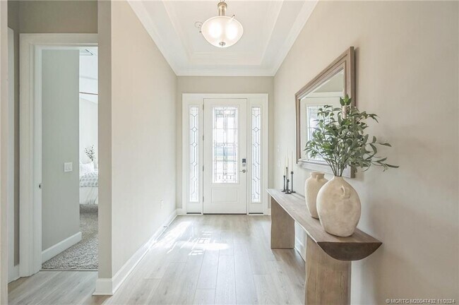 Photo - 15111 Pescara St