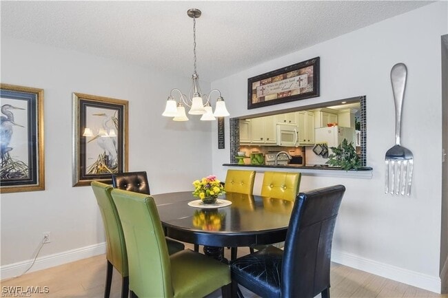 Photo - 1250 Yesica Ann Cir Unidad E102