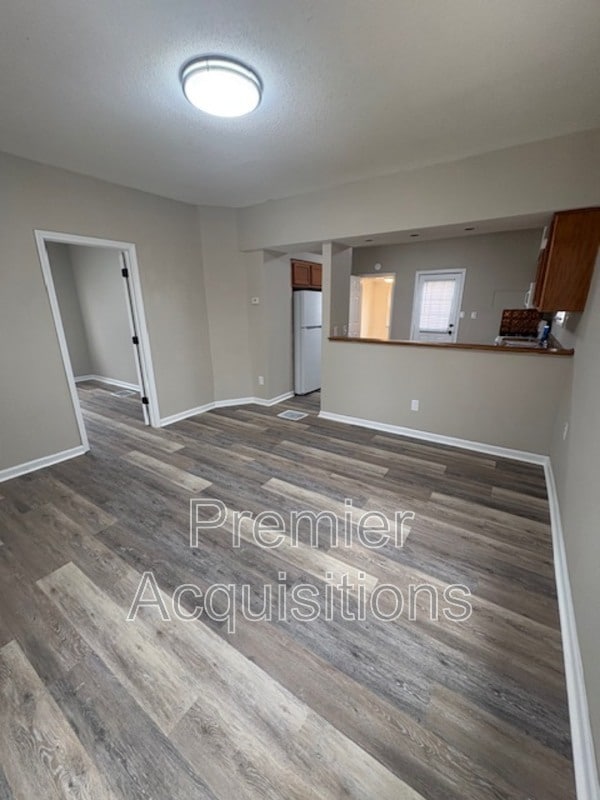 Photo - 2309 Locust Ave