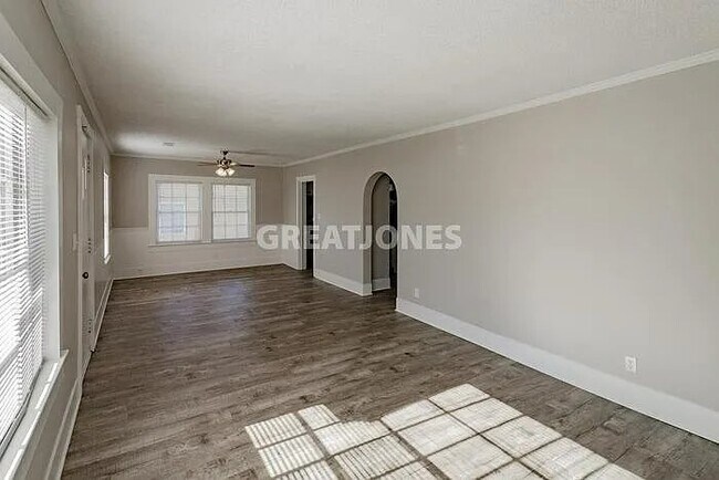 Photo - 237 Alabama St