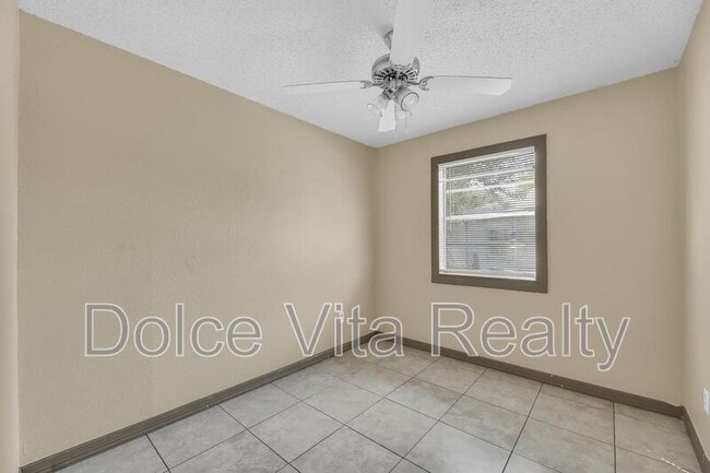 Photo - 440 W Siesta St