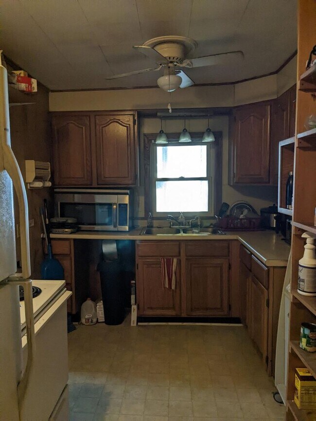 109 Goffstown Road Apartment Unit 1C Manchester, NH