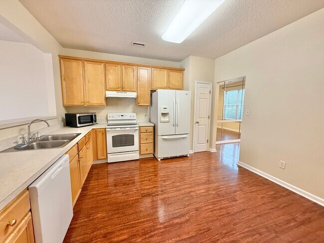 Photo - Comfortable 3BD, 2.5BA North Raleigh Townhome with HOA Amenities