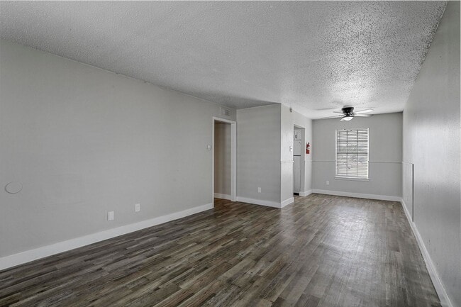 Photo - Flats on Handley