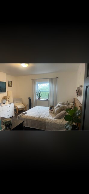 3307 Iowa St Unit 2