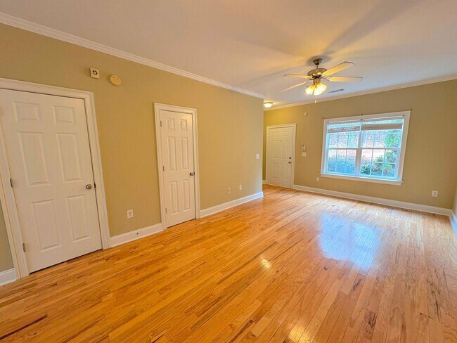 Photo - AVAILABLE NOW!  2-bedroom |  2.5-bathroom condo—move-in ready | Easy Access to Downtown Athens