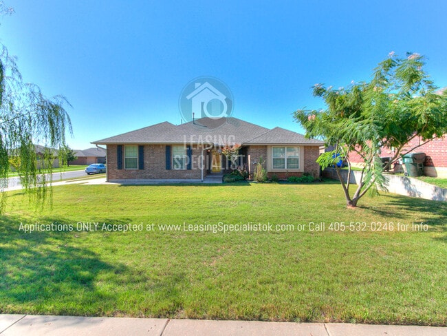 Photo - 200 Tecumseh Meadows Dr