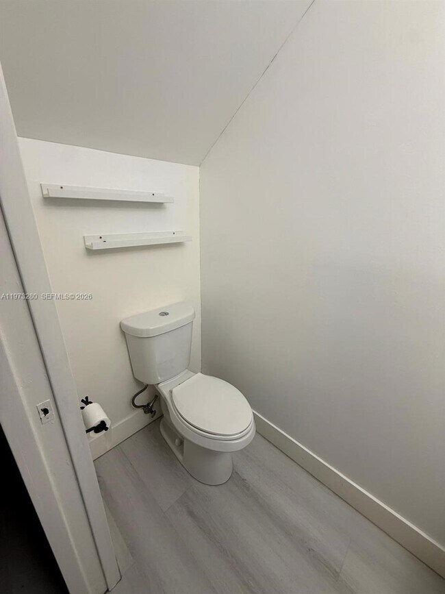 Photo - 8240 NW 10th St