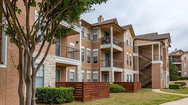 Photo - 901 US-80 Unit b1