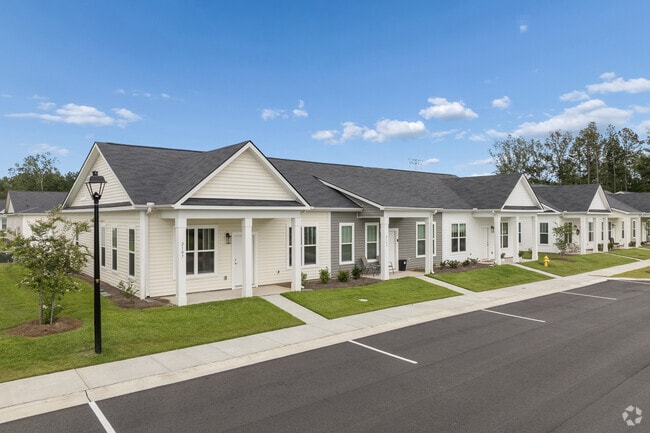 Building Photo - Arbor View Townhomes