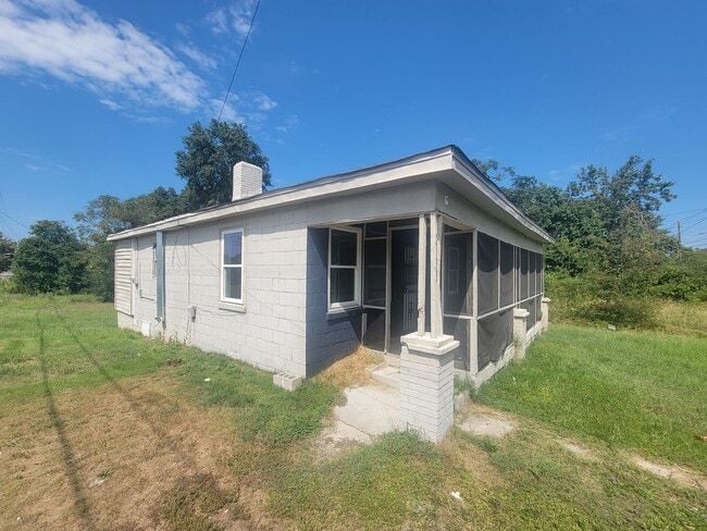 2133 Grand Blvd