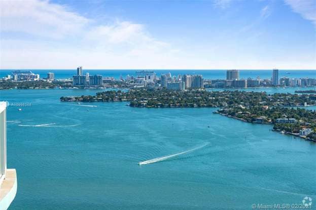 Building Photo - 1900 N Bayshore Dr Rental