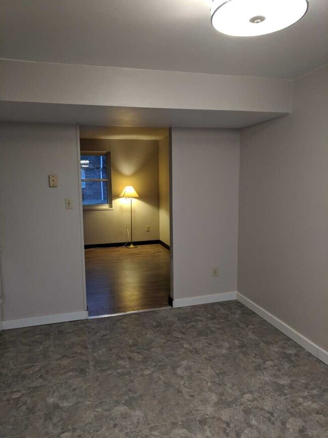 Photo - Parkridge Apartments