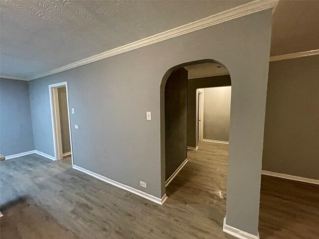 Photo - 2330 Cedar Dr