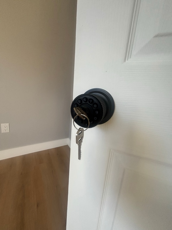 Photo - 5500 Huber Dr