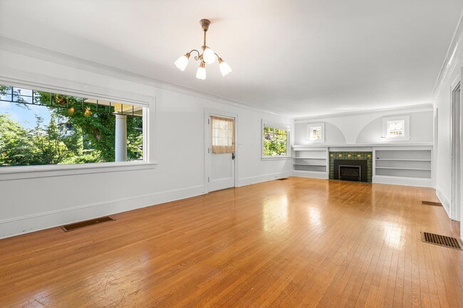 Photo - 4073 NE 30th Ave